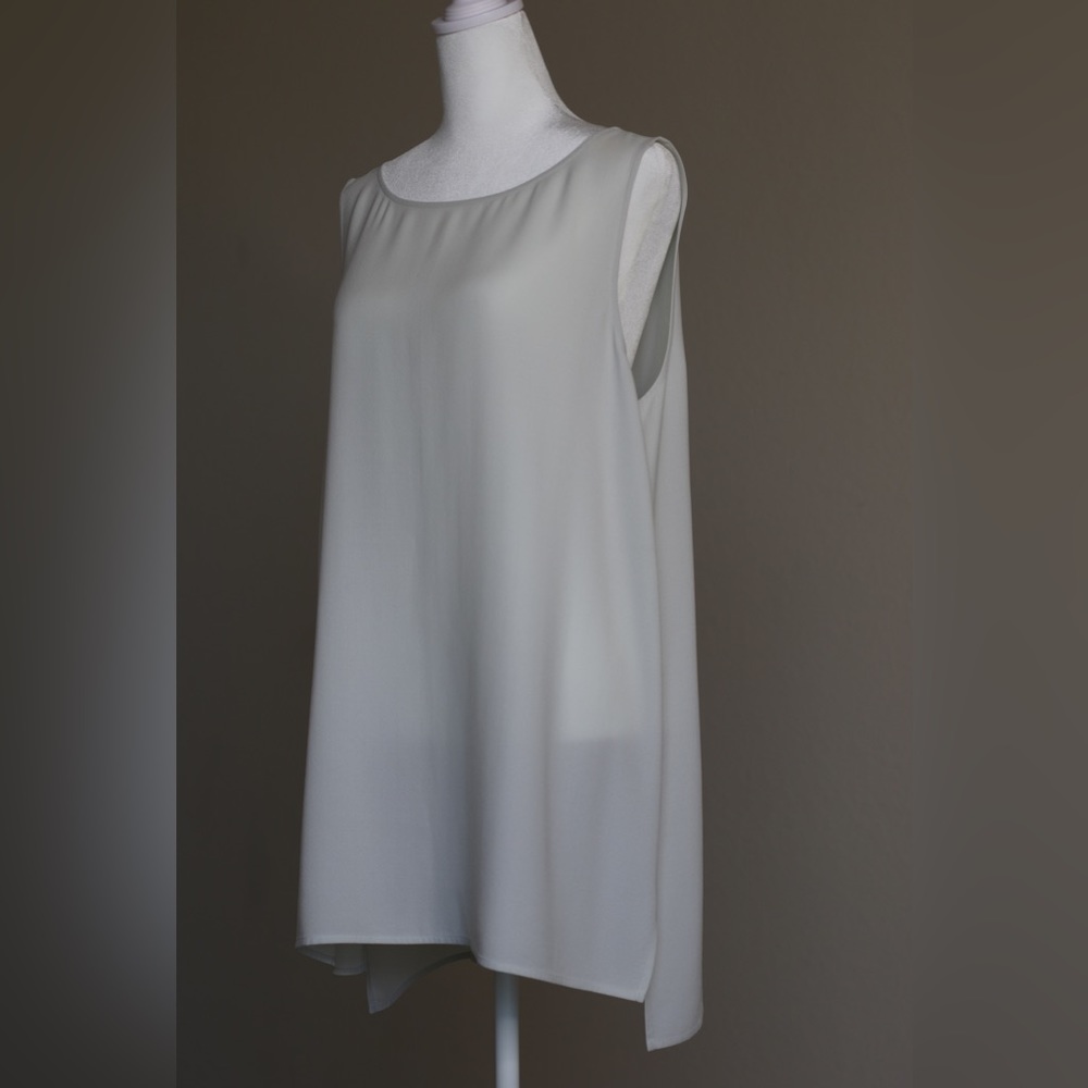 Eileen Fisher 100% Silk Scoopneck Bateau Neck Long Shell Tank
